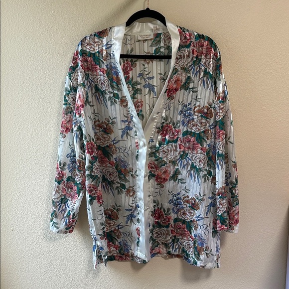 Victoria's Secret Tops - Victoria's Secret Ivory Floral Blouse